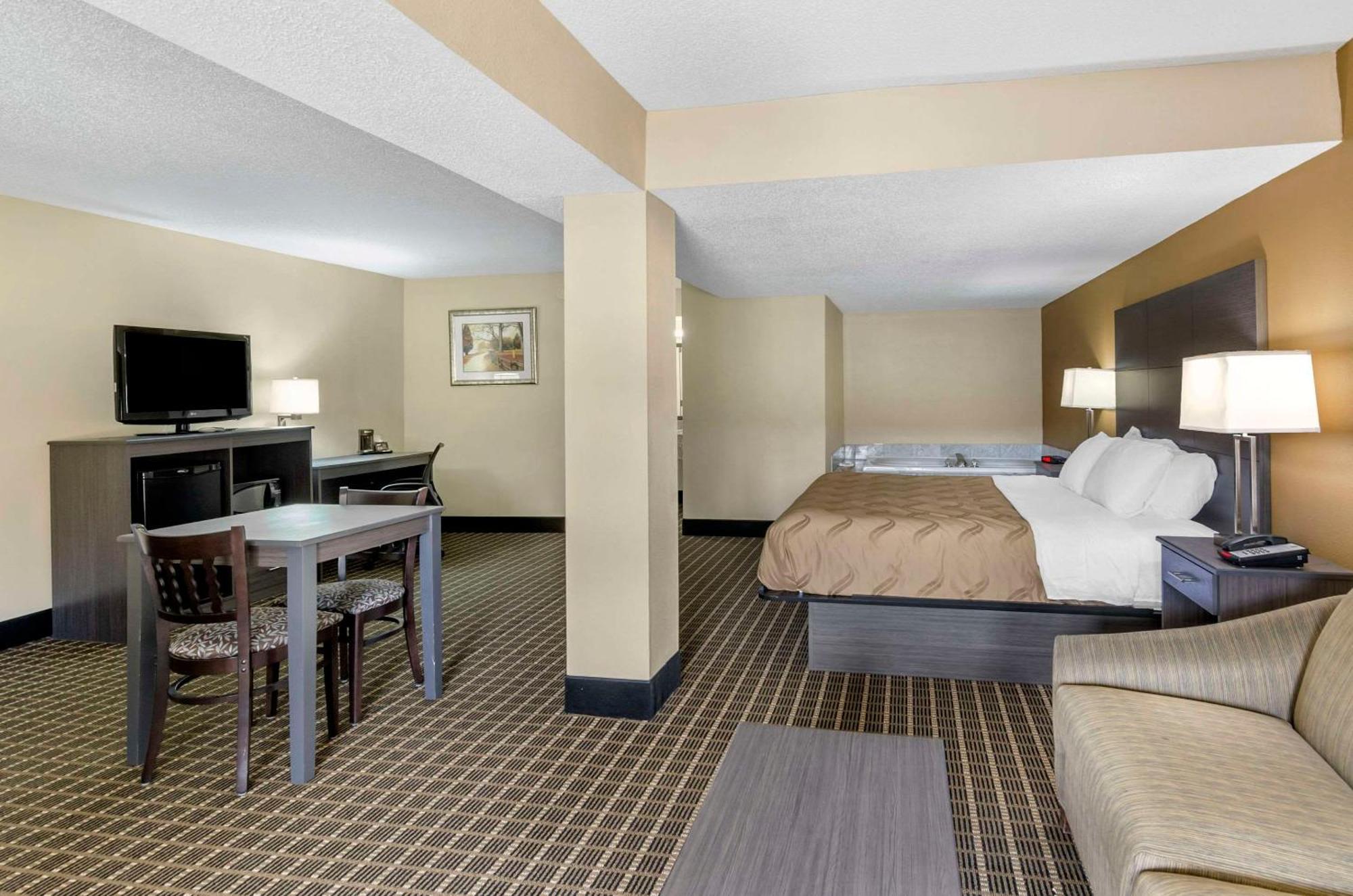 Quality Inn Hillsville Exteriör bild