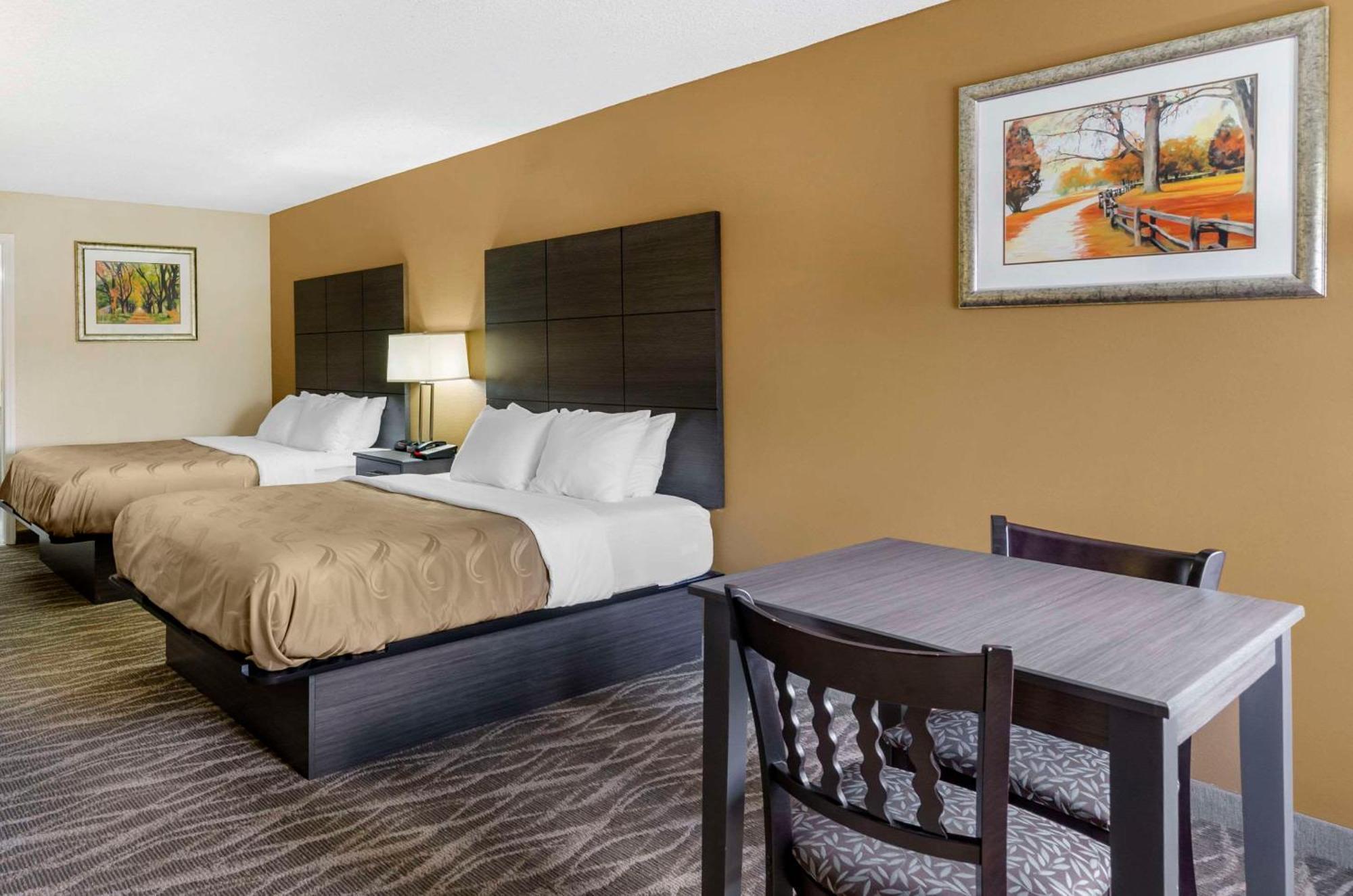Quality Inn Hillsville Exteriör bild