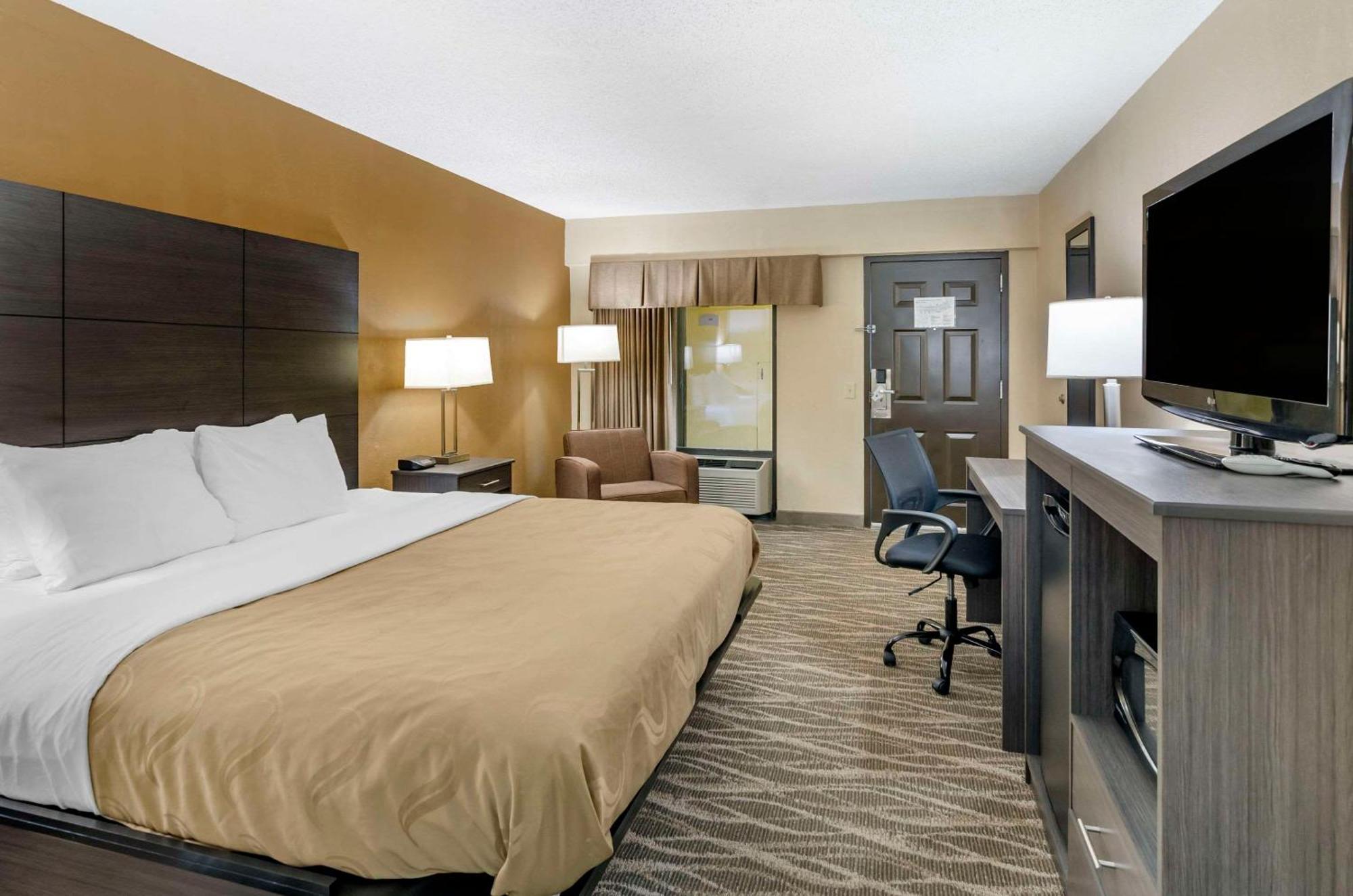 Quality Inn Hillsville Exteriör bild